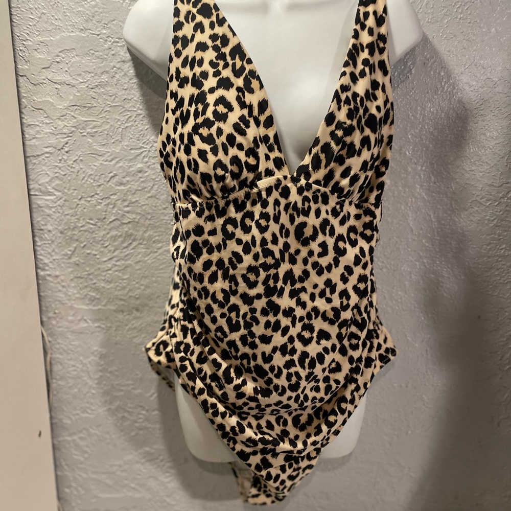 Leopard Print woman’s One-Piece Swimsuit - Beige & Black